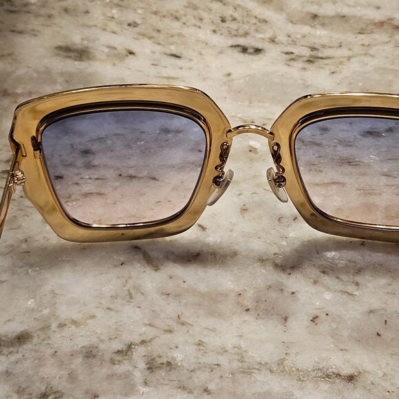 GUCCI HOLLYWOOD FOREVER OVERSIZED SQUARE RAINBOW EMBELLISHED CRYSTAL SUNGLASSES main image 5